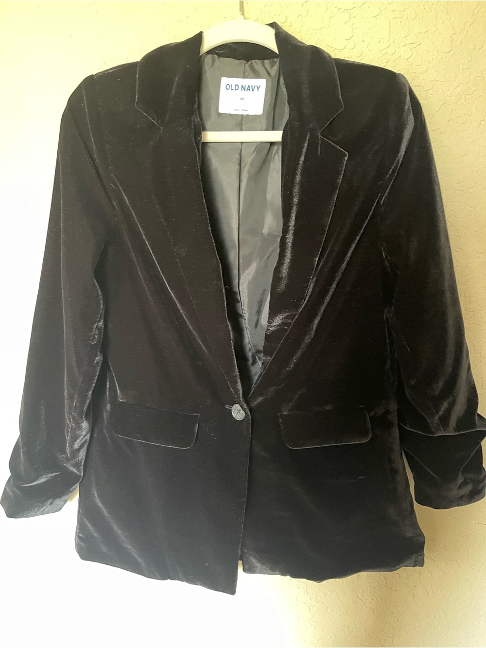Old Navy Black Velvet Single-Button Blazer
